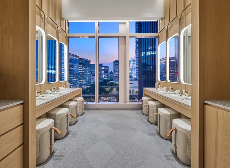 台北漢來大飯店俱樂部整容區。漢來提供