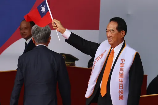 藍喊六成民眾渴望政黨輪替 宋楚瑜反問:現在有哪個黨的領導有六成支持?