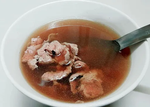 台南老翁早餐必喝一湯 就醫驚見「2.5公分息肉大腸癌」