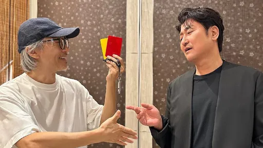 世紀同框!周星馳邀宋康昊拍《少林女足》 傻眼影帝指定演球員