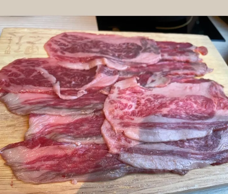 丁特點的和牛套餐肉質令他失望。取自丁特IG