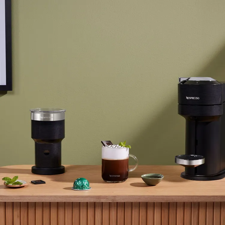 薄荷糖果風味咖啡特調 -薄荷甜香巧克力維也納咖啡。業者提供