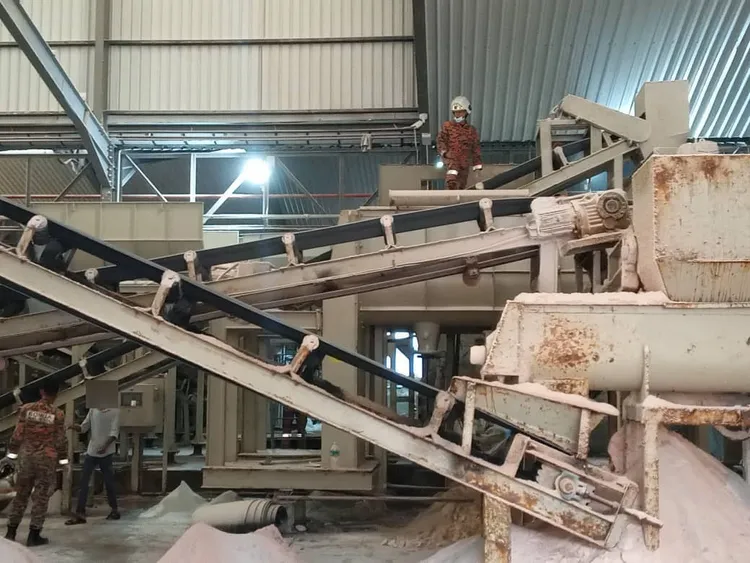 肥料廠事故現場。翻攝自《中國報》