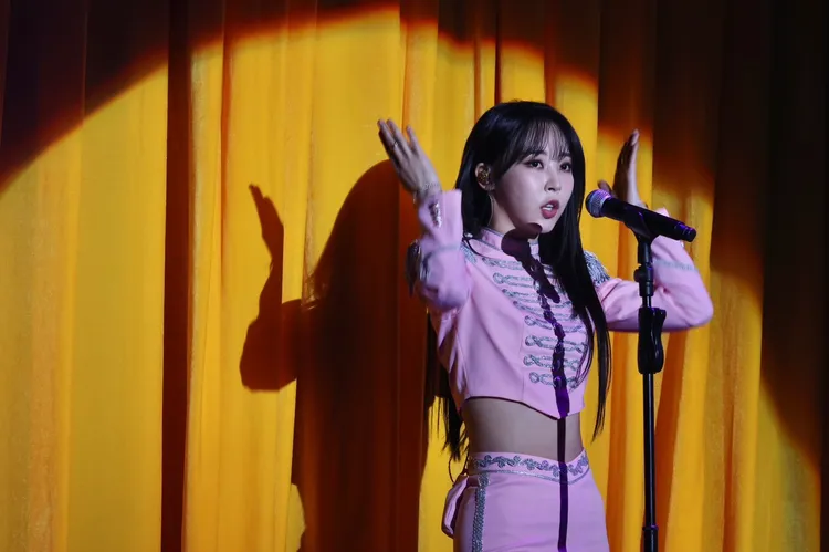 玟星秀中文直喊「救命」，惹笑全場。林林攝