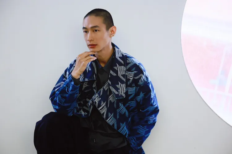 演多了邊緣人，黃河打算改走陽光路線了。彭欣偉攝