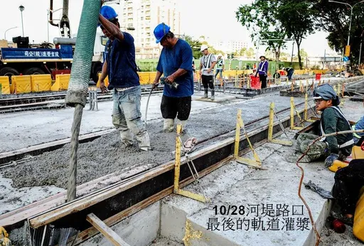 慶祝高雄輕軌年底成圓 祭好康!預定元旦後試營運免費搭乘