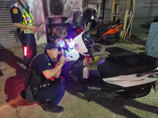 改裝車注意!台南警方4小時鐵腕祭44張罰單 這違規就35件