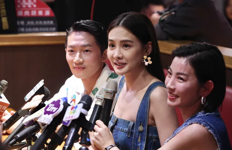 蔡昌憲（左起）、安心亞錯失得獎，拱米可白分獎金。林林攝