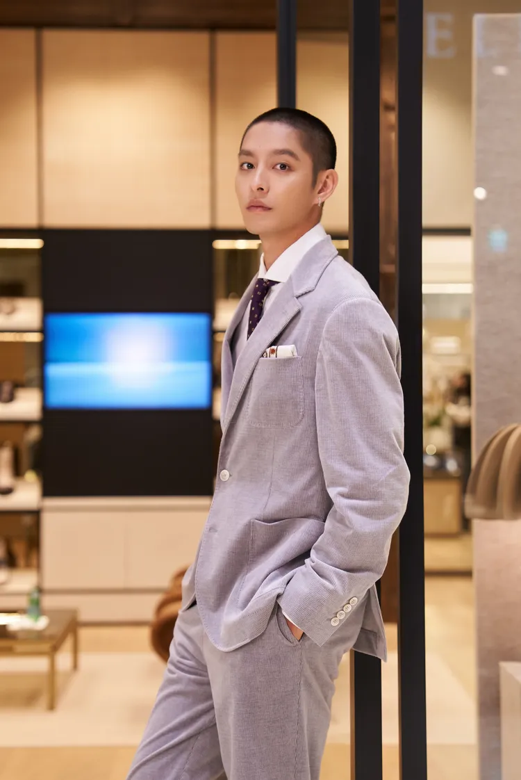 曹佑寧認為Brunello Cucinelli西裝相當舒適。品牌提供