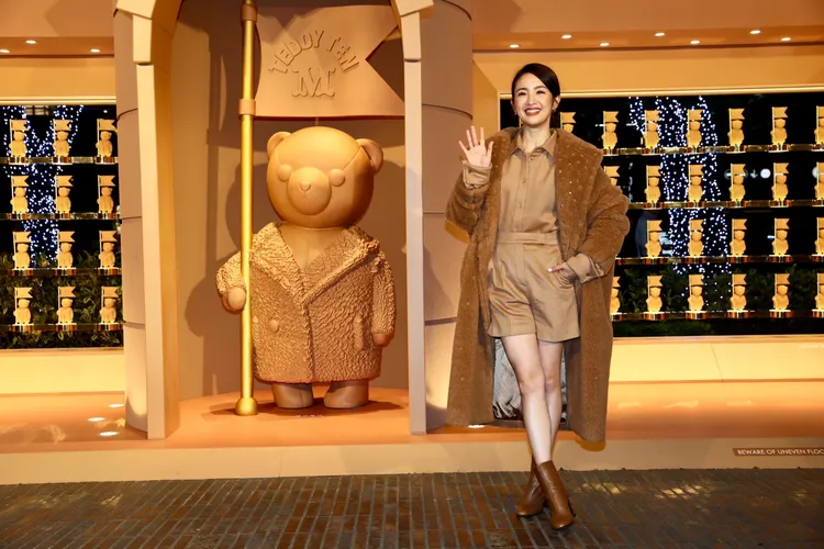 林依晨穿上Max Mara全球限量駝色Sparkling泰迪熊大衣。彭欣偉攝