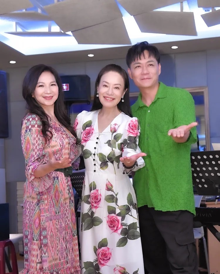 唱紅《一代女皇》的金佩姍、「小百合」周玥綺與「總鋪師歌手」陳隨意12月2日將台中舉辦「黃金歲月青春99演唱會」。萬星傳播提供