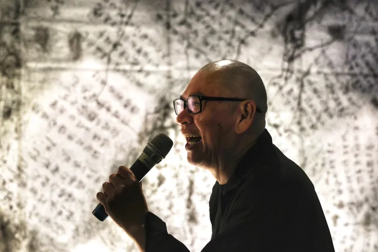 蔡明亮開展親自巡禮。林林攝