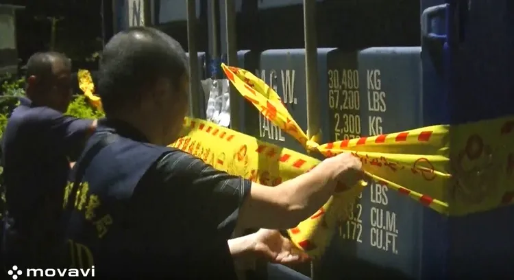 警方獲報拉起封鎖線，查出幕後牽扯夜市經營權紛爭。警方提供