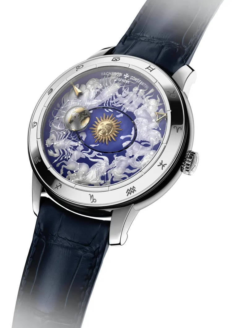 藝術大師系列哥白尼天體球2460 RT腕錶，43毫米，18K白金錶殼，18K 5N金質壓花太陽錶面（18K金質手繪錶盤天空，鐳射雕刻和手工雕刻藍寶石水晶），黑色雙層密西西比鱷魚皮錶帶，2460 RT自動上鍊機械機芯，動力儲存40小時。品牌提供