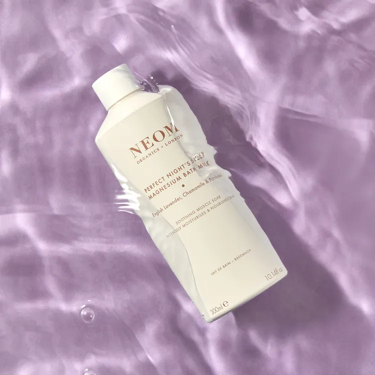 NEOM舒緩恬睡牛奶浴，300ml／1900元。品牌提供