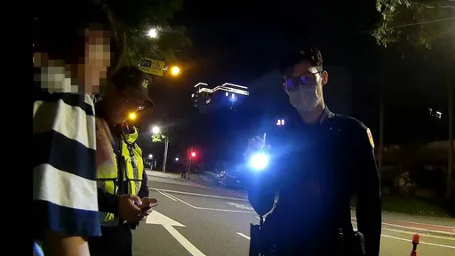 通宵暢飲卻休息不夠硬開車上路 酒駕男被逮無言了