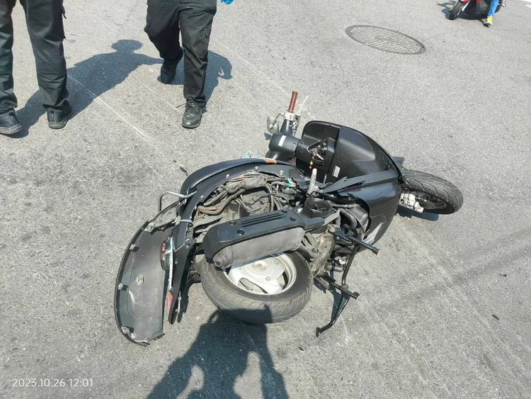 機車受損輕微。讀者提供