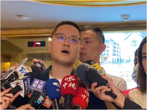 拋藍白辯論+比民調沒下文！柯文哲競辦下通牒　喊話國民黨：快回覆