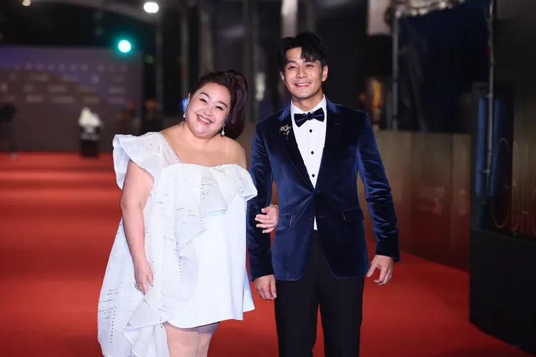 鍾欣凌（左）與郭彥均。攝影中心攝