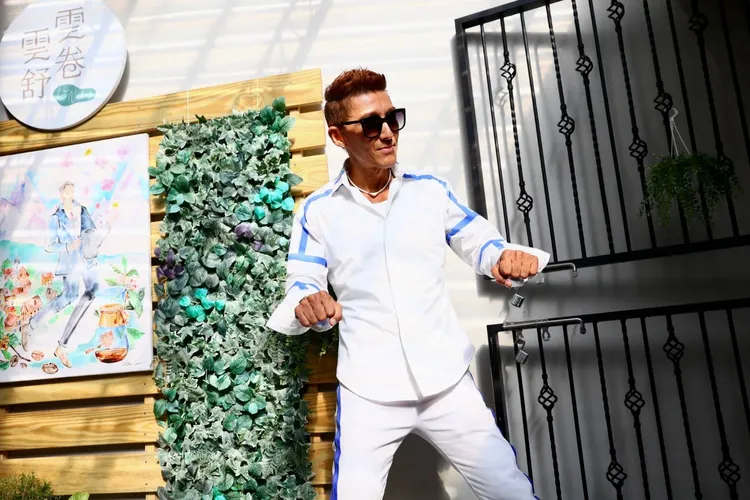 潘若迪最近推出的「機車舞」讓他財源廣進。彭欣偉攝