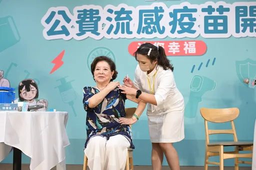 流感疫苗供應698萬劑!今起2階段開打 重症保護力可達82%