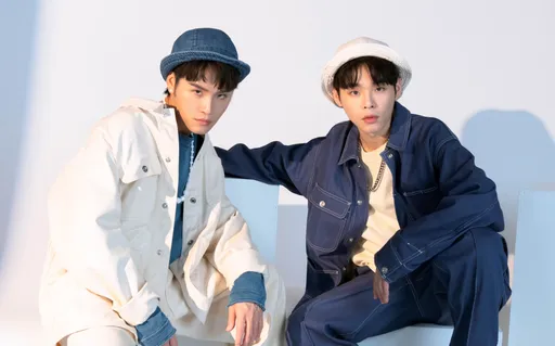 華語樂壇掀「54448」手勢舞風潮 展榮展瑞蔡佩軒潘君侖接力響應