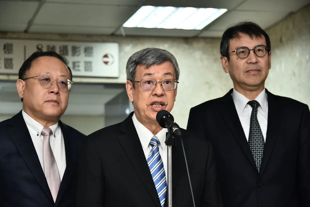 陳建仁受訪。彭欣偉攝