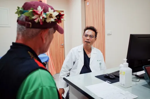 南迴醫院卡關12年!癌末男1句話感動超人醫師 日本作法盼成新契機