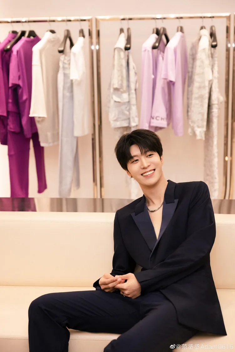 范丞丞人氣飆升。翻攝范丞丞微博