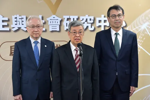 馬英九喊「台灣國慶」偷渡台獨拒參加！　陳建仁：不理解為何突然不來