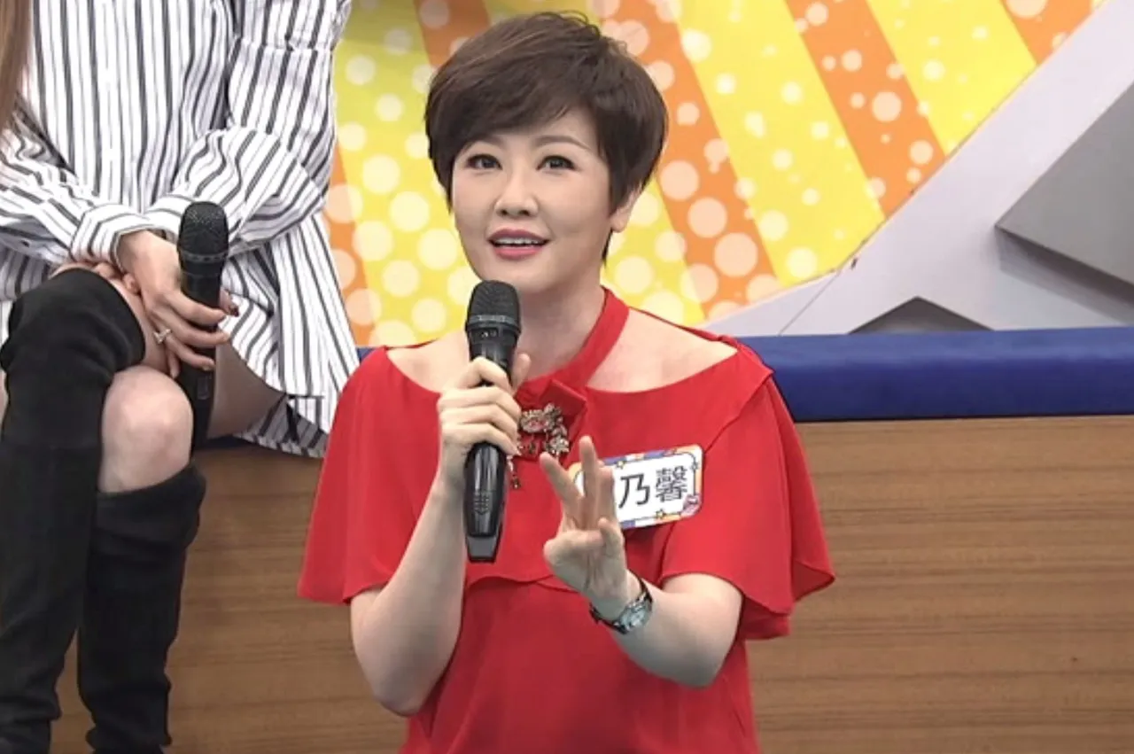 帥氣大學教授竟是狼師,寇乃馨遭對方拐騙回家。中天綜合台提供