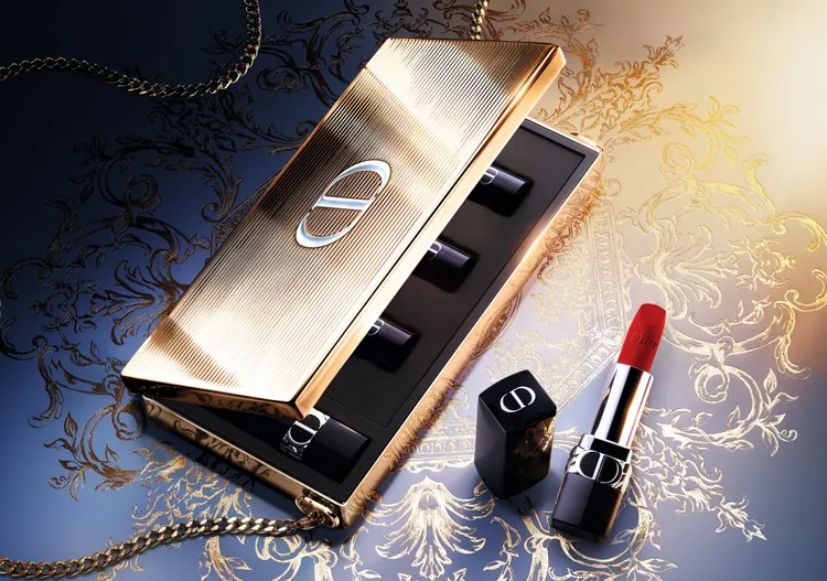 杜樂麗花園限量版藍星唇膏金燦手拿包，1萬1500元