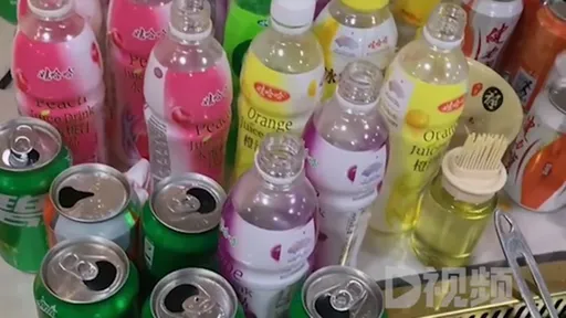 超回本!3人火鍋吃到飽狂灌60多瓶飲料 老闆估賠884元