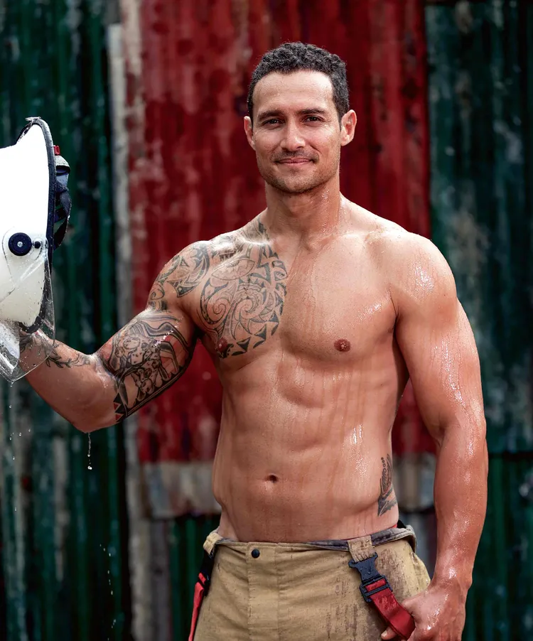 ©Australian Firefighters Calendar