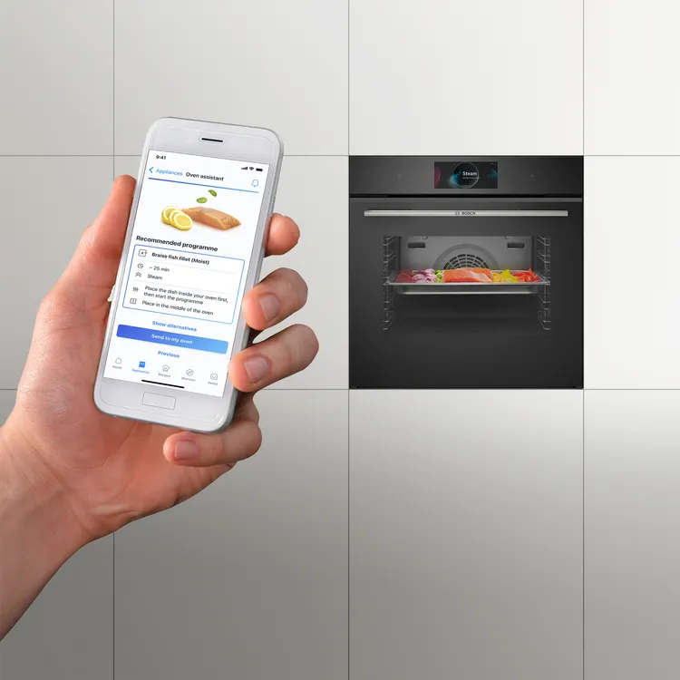 蒸烤爐有健康蒸+功能(圖為HSG7584B1型號)。BOSCH提供