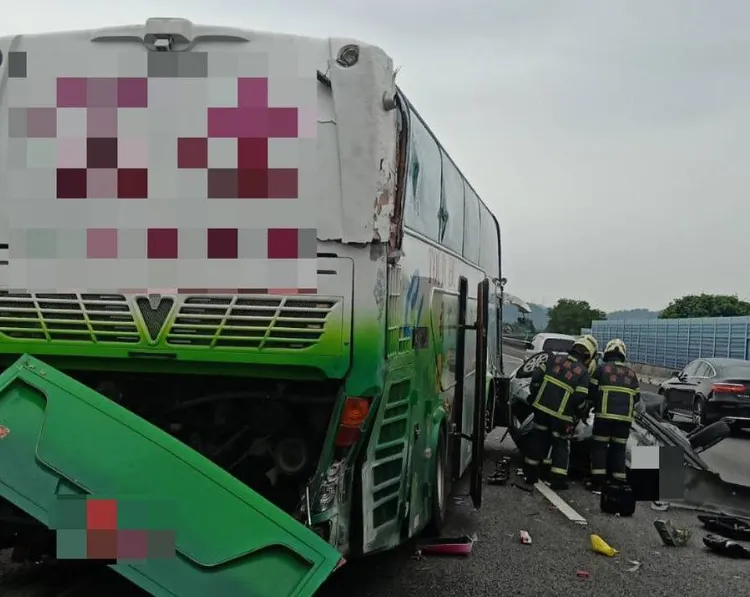 這起事故造成4死18傷。民眾提供