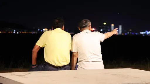 柯文哲：聯合政府應納郭台銘　「現階段台灣對財經視野最寬廣的人」