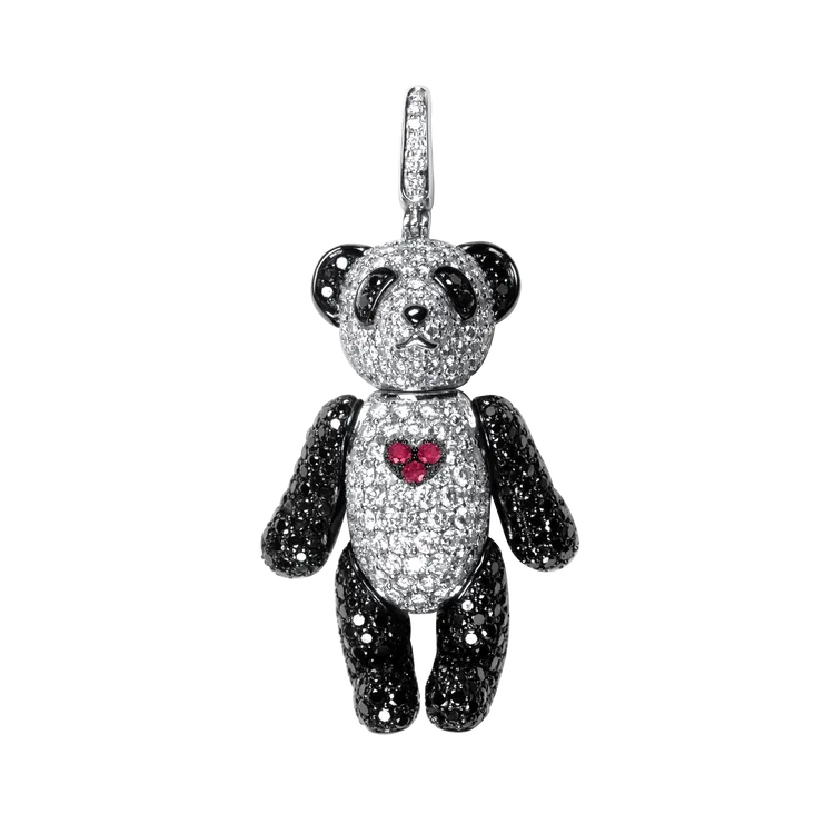 Qeelin Je t'aime Bo Bo 18K白金鑽石、黑鑽石及紅寶石吊墜。品牌提供