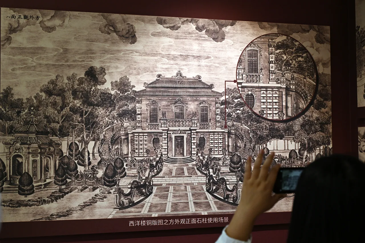 新華社