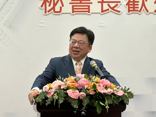 李俊俋上任監察院秘書長！　陳菊親讚歷練完整：期許推動人權回應社會期待
