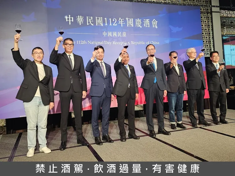 國民黨昨晚舉辦國慶酒會。翻攝連勝文臉書