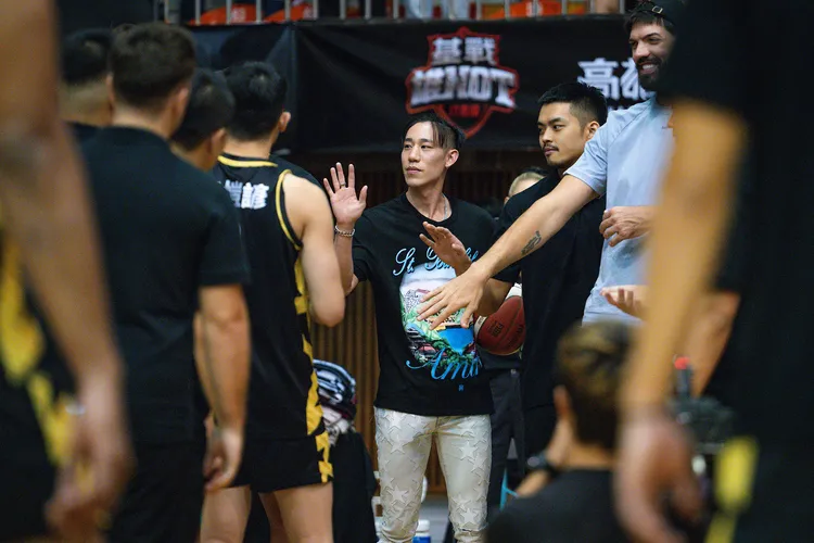 林書緯(中)未登錄。PLG