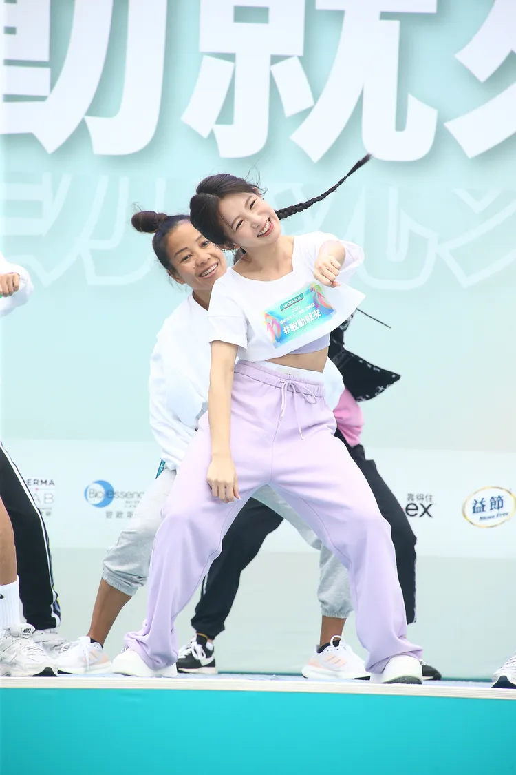 郭書瑤跳得開心。攝影中心攝