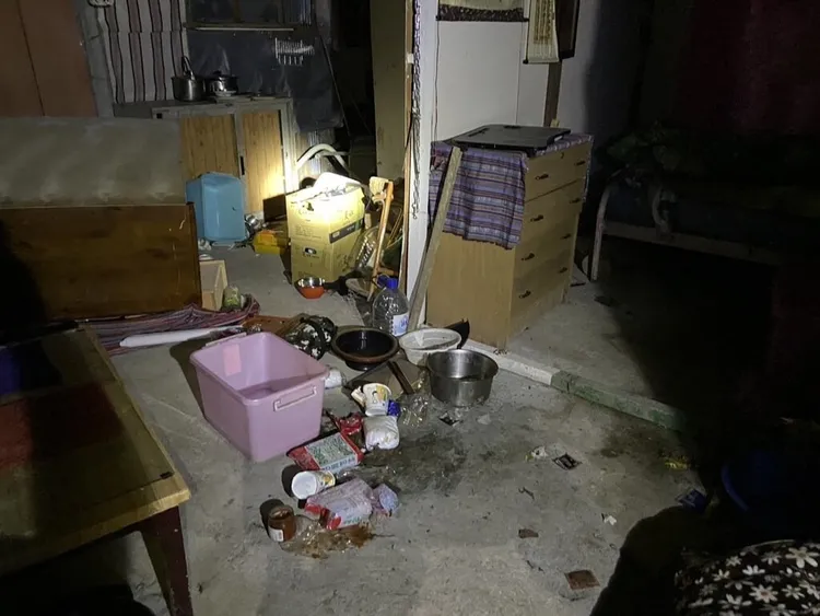 花蓮卓溪鄉有民眾19日發現工寮被破壞，懷疑小偷闖入。警方到場後發現是1隻台灣黑熊，趕緊通報。林業及自然保育署花蓮分署提供