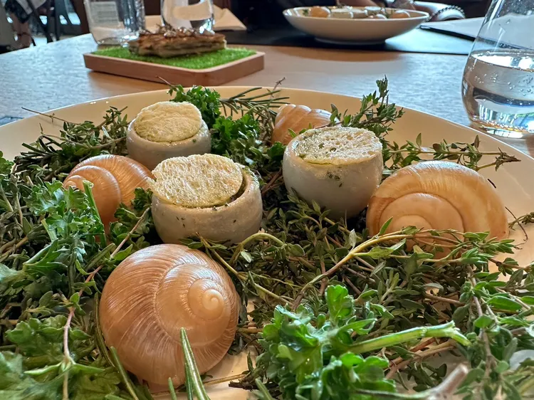 經典法式田螺。陳怡文攝