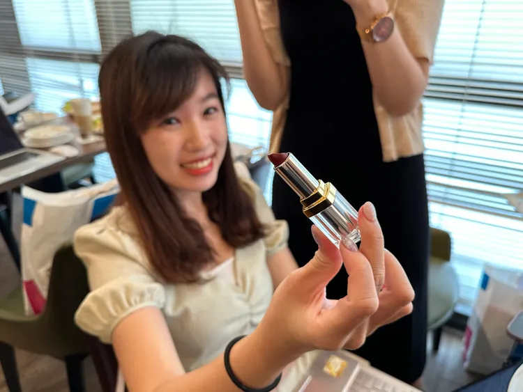 香奈兒CHANEL《31 LE ROUGE康朋街31號唇膏》，推薦價5,220元。陳怡文攝