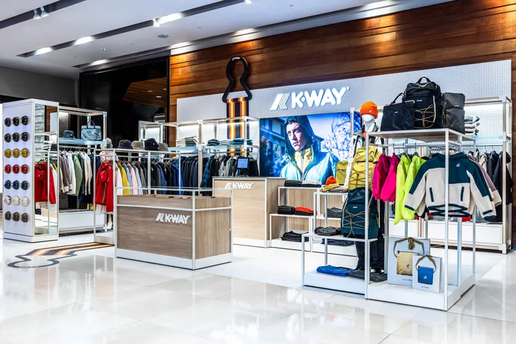 法國K-Way在誠品信義設立快閃店。品牌提供