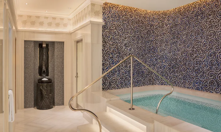 萊佛士水療中心的水療區。業者提供