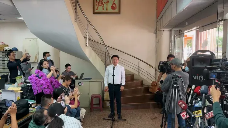 趙天麟再度致歉。 翻攝畫面