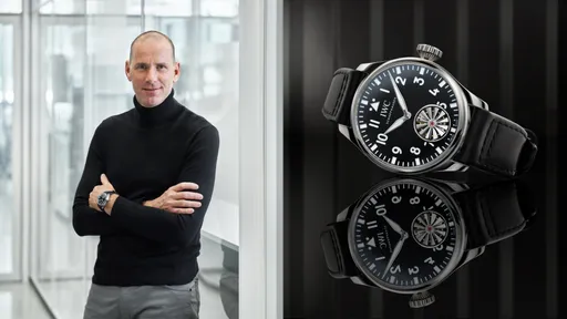 IWC「鈦」厲害! 高水準工藝把「飛機渦輪」加進陀飛輪